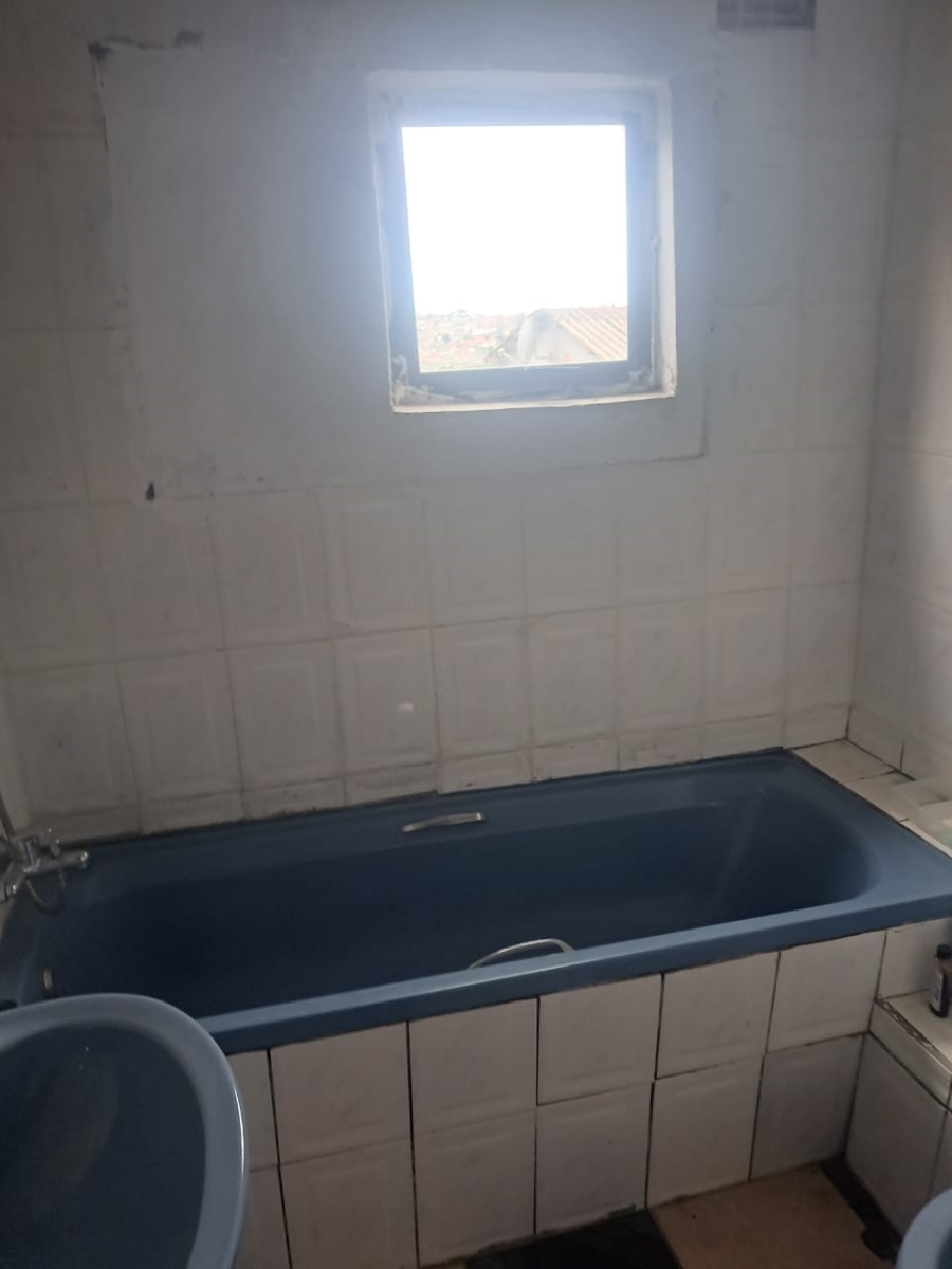2 Bedroom Property for Sale in Mdantsane Eastern Cape
